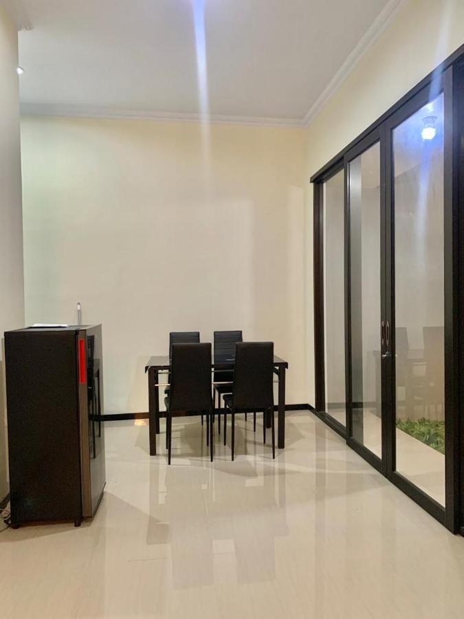 Guest House / Homestay Bukit Mutiara Residence Ngingas Bagian luar foto