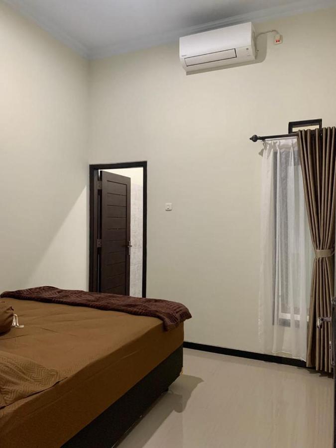 Guest House / Homestay Bukit Mutiara Residence Ngingas Bagian luar foto